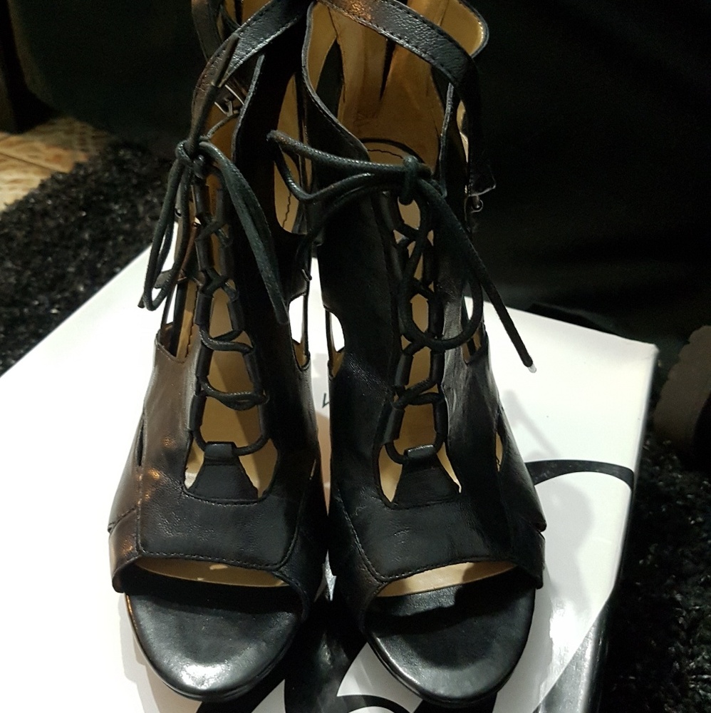 Nine west leather strap heels